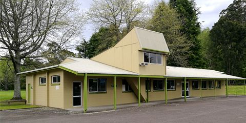 More information on Kawerau's Netball/Tennis Pavilion